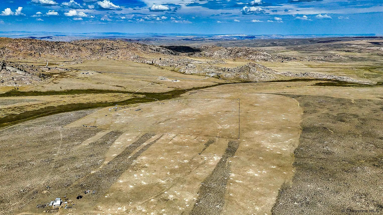 4a7e041de14f1d23894a6b1e93ff6c92-uncropped_scaled_within_1536_1152