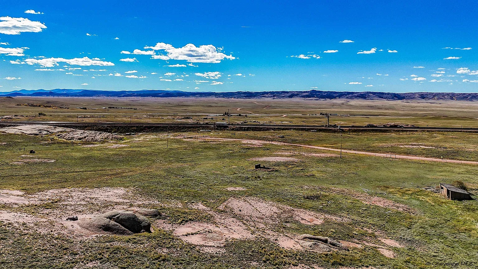 26a18702b5f54dcb979e216834dd4aad-uncropped_scaled_within_1536_1152