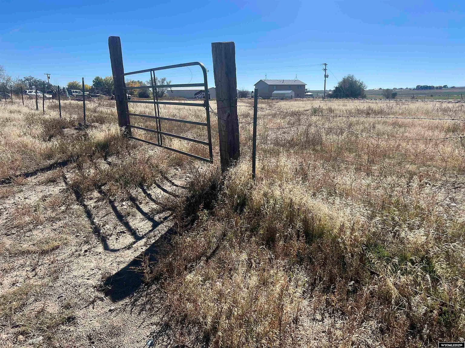 702015689132cf3b0f192fe0a4f3ce66-uncropped_scaled_within_1536_1152