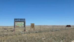 2) E Ormsby Rd leading to property