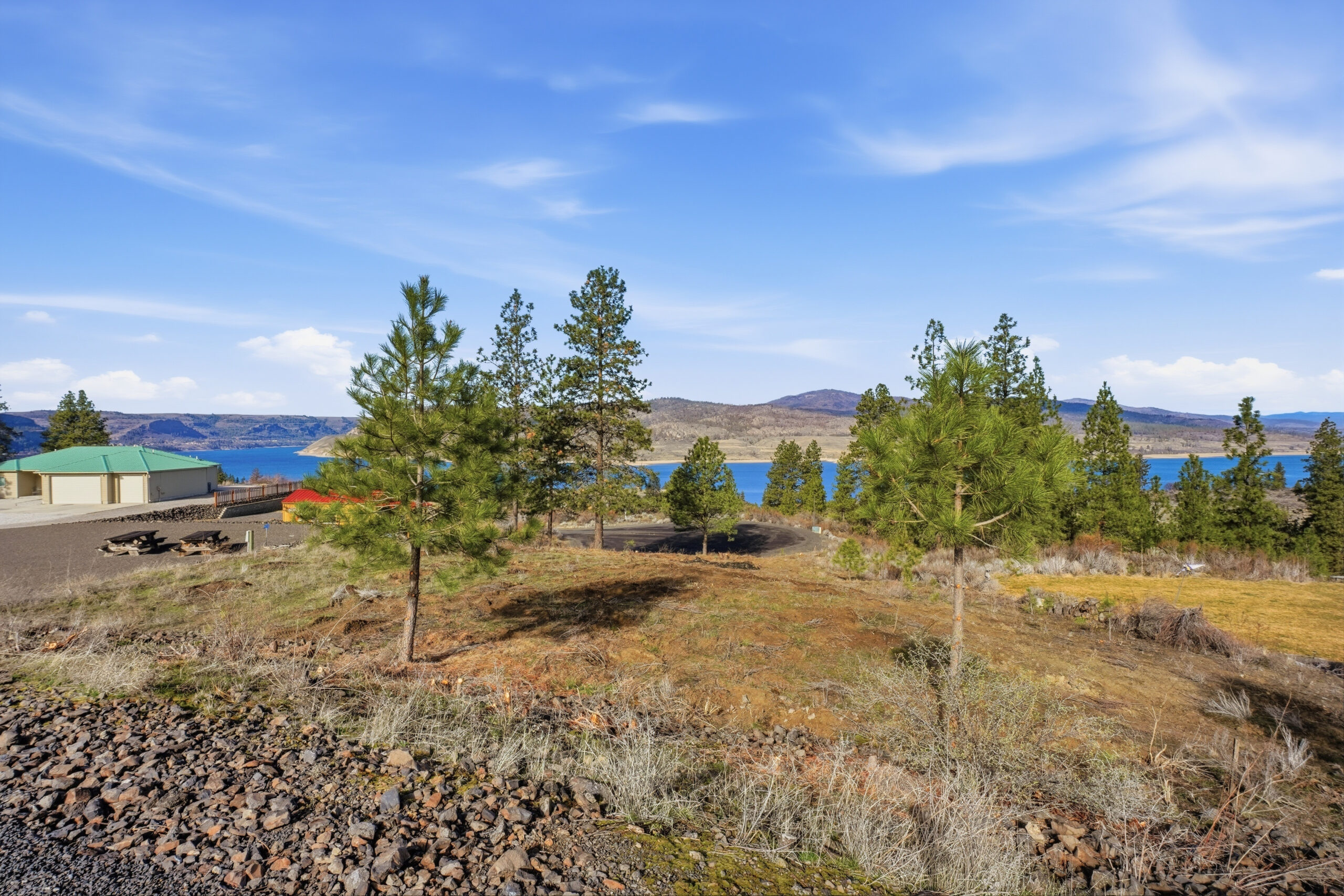 Inside-Media-Blue Sky-13