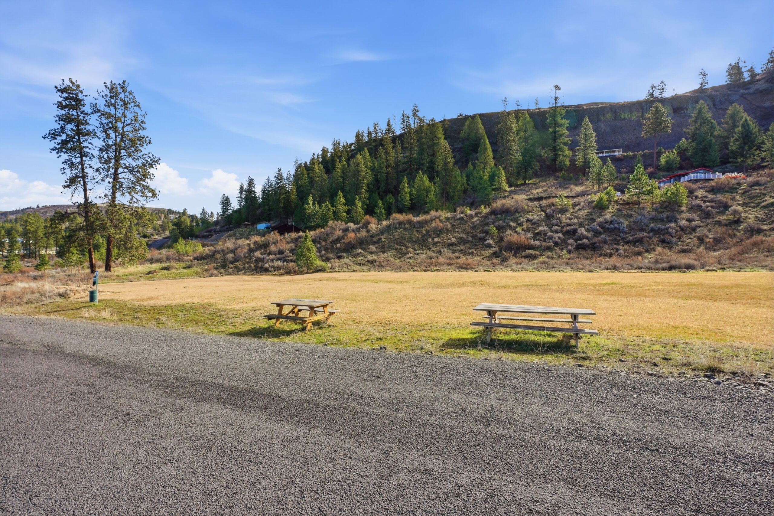 Inside-Media-Blue Sky-20