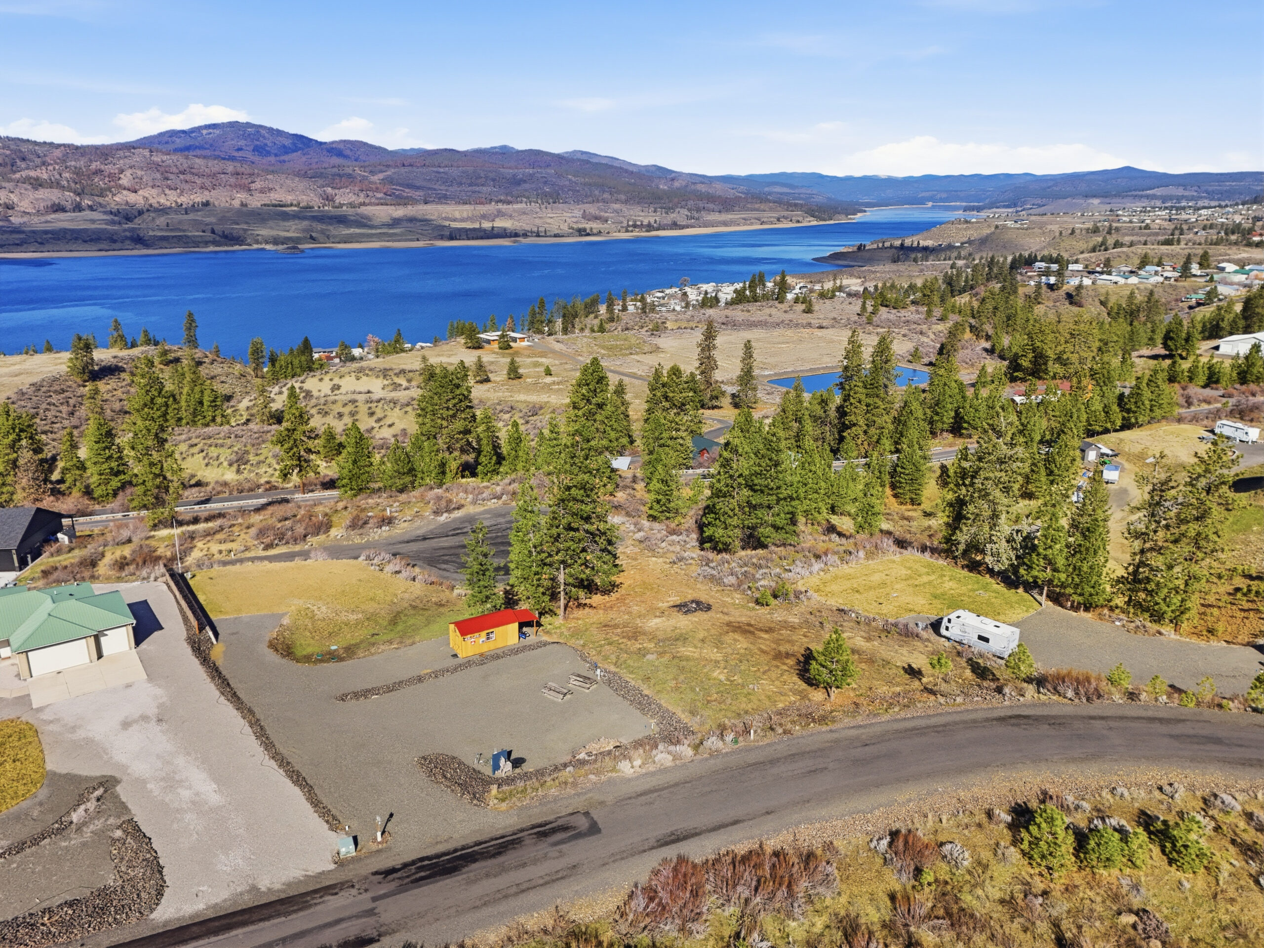 Inside-Media-Blue Sky-6