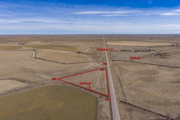 Highway 212 038
