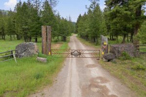 1-web-or-mls-leah-whitney_044