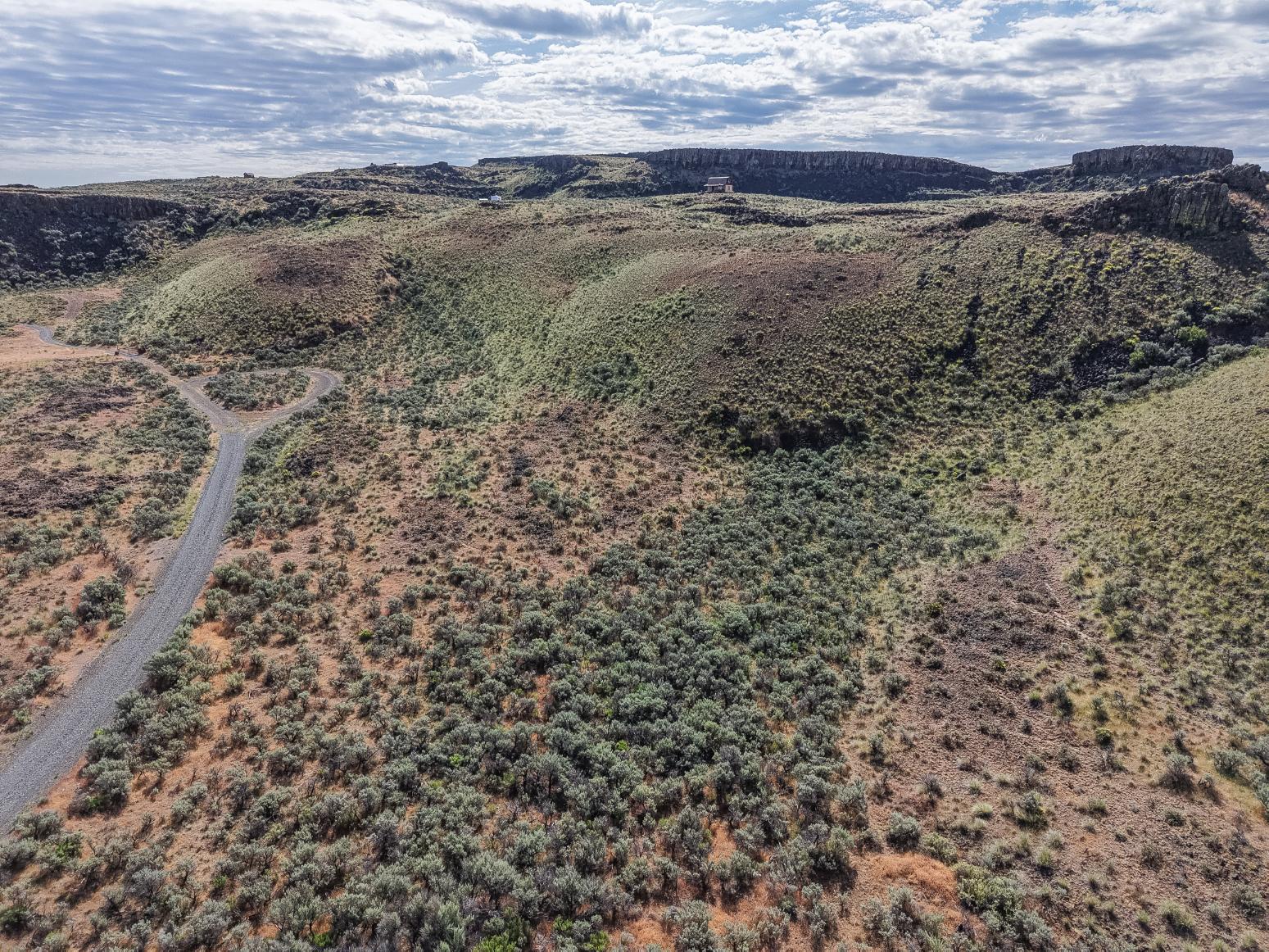 DJI_20260601003535_0316_D
